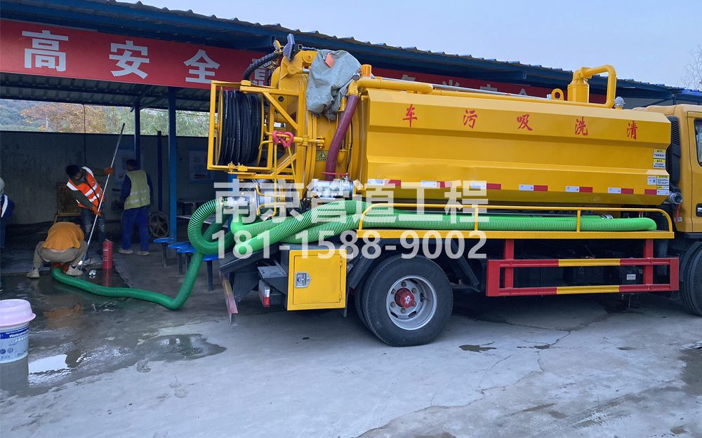 267密云中建工地抽粪