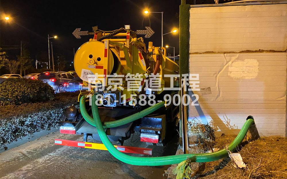 266密云临时工地抽粪