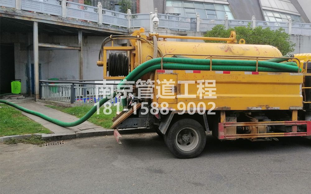 277密云商场隔油池吸污